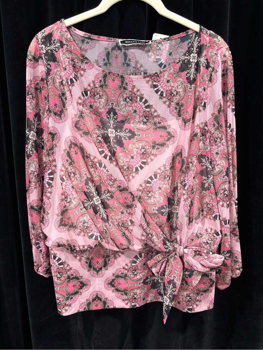 Melanie Lyne Top